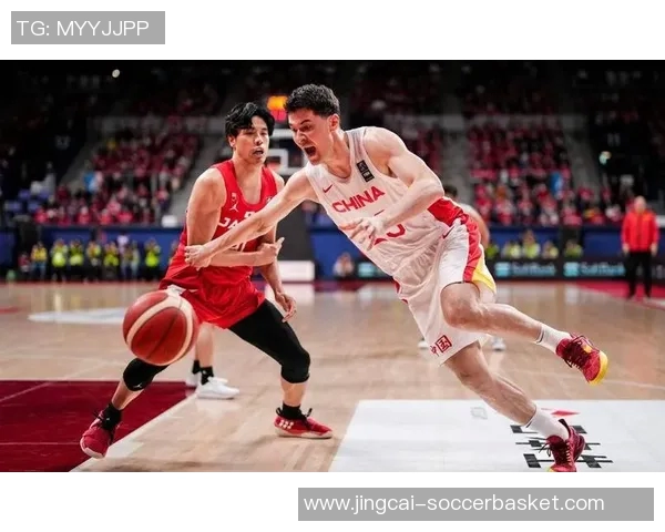 姚明亲赴蚌埠传递篮球梦想激励年轻一代运动员奋勇向前