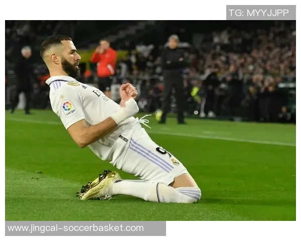 中超经典对决皇马逆转AC米兰帽子戏法点燃全场激情