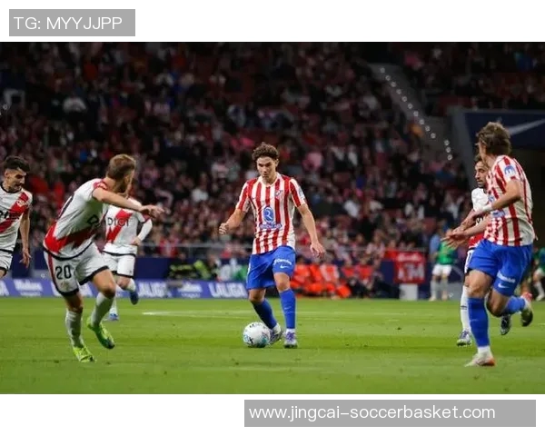 西甲精彩对决AC米兰逆转切尔西帽子戏法引爆全场激情